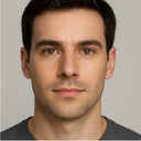 Después de usar productos de cuidado para hombre con efecto antiarrugas, antiojeras y anti imperfecciones